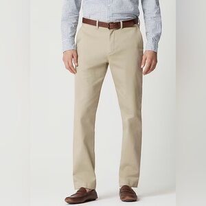 J. CREW Khaki Chinos ~ Straight Fit ~ 32x32